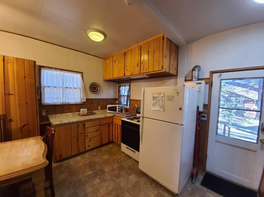 Green Cabin In Big Bear Lake 3 Bdr Pets Friendly Big Bear City Esterno foto