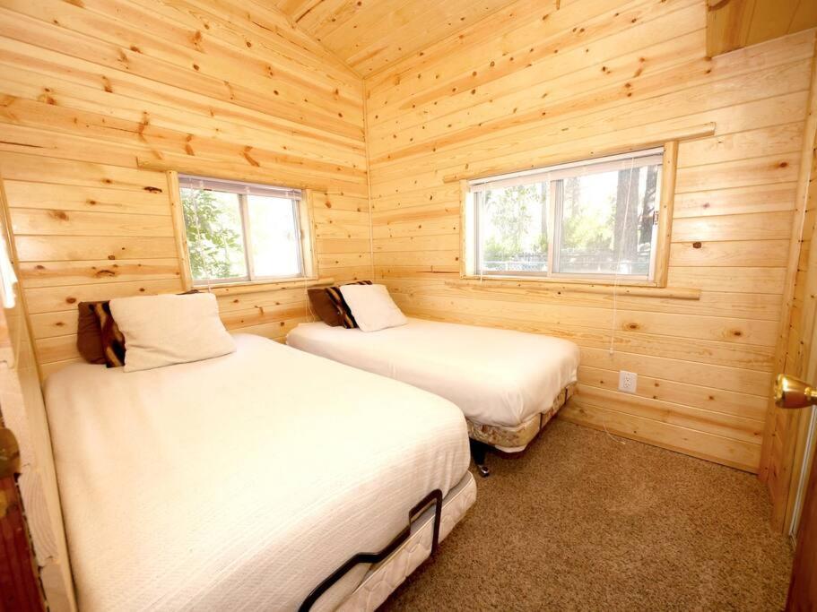 Green Cabin In Big Bear Lake 3 Bdr Pets Friendly Big Bear City Esterno foto