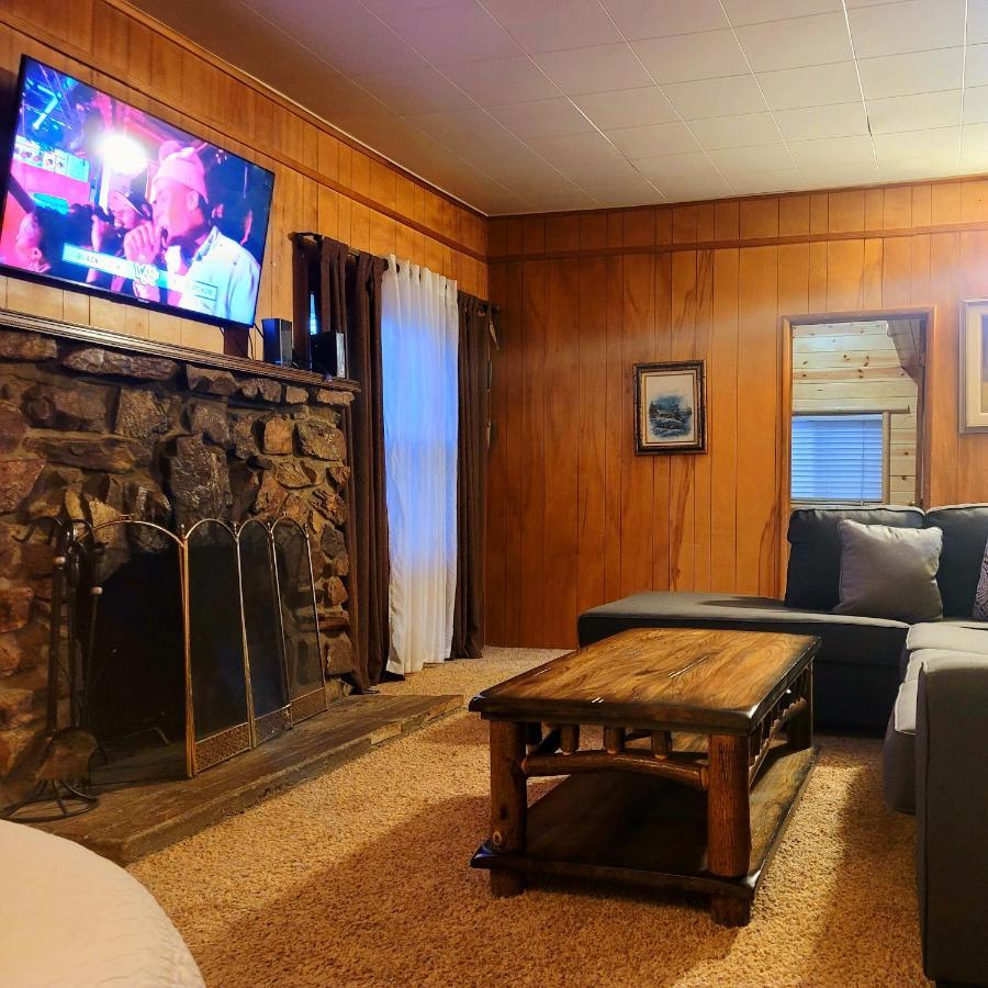 Green Cabin In Big Bear Lake 3 Bdr Pets Friendly Big Bear City Esterno foto